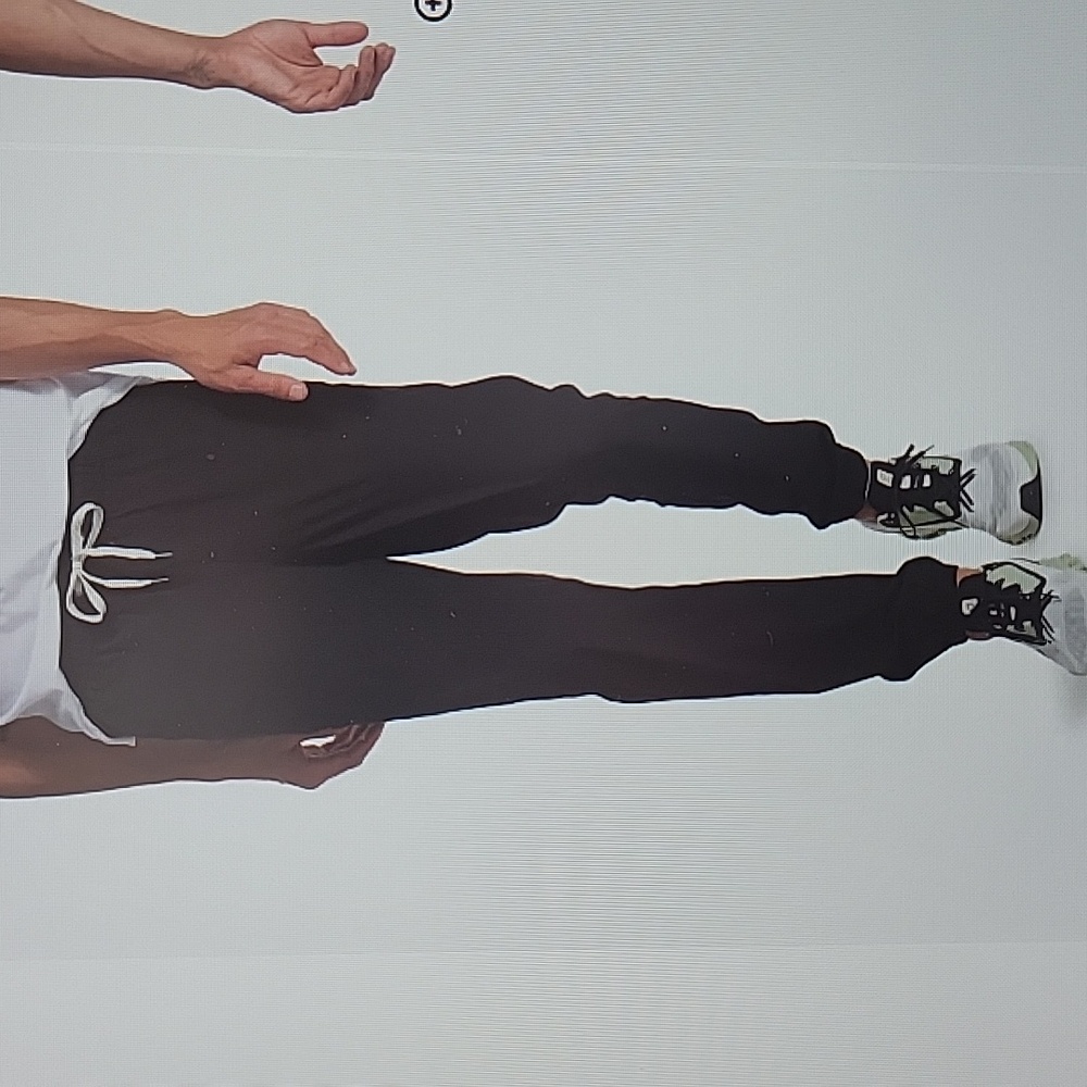 NWT Vuori Mens Korey Jogger size Large